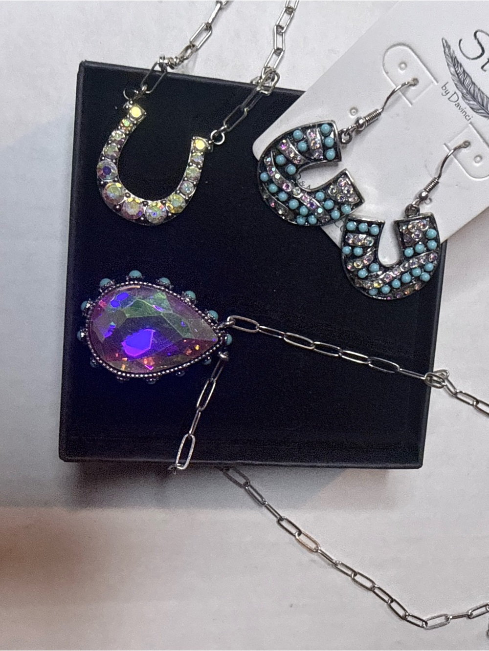 Source Unknown Iridescent Purple Teardrop & Crystal Horseshoe Necklace Set